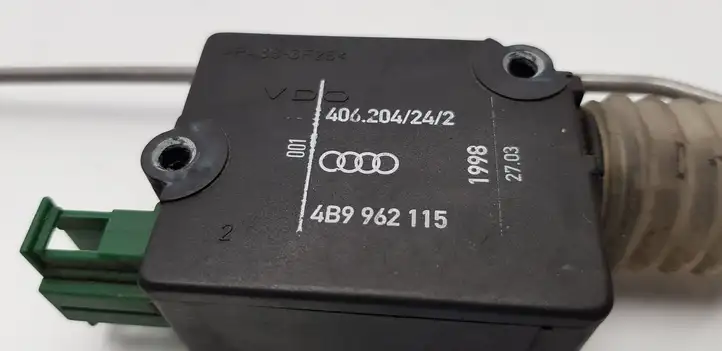 Audi A6 S6 C5 4B (2001 - 2004) 4B9962115 Актуатор замка задней двери — фото 4