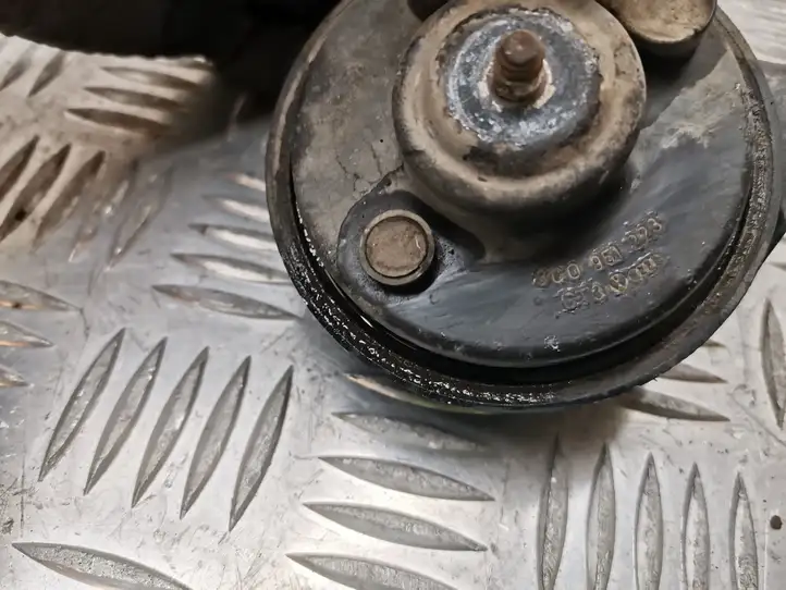 Volkswagen PASSAT B6 (2005 - 2010) 3C0951223 Звуковой сигнал — фото 2