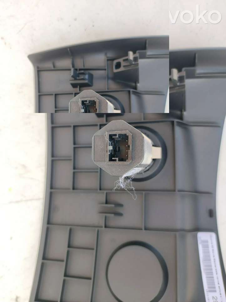 Porsche Cayenne (92A) (2011 - 2017)  7P5863440 Прикуриватель