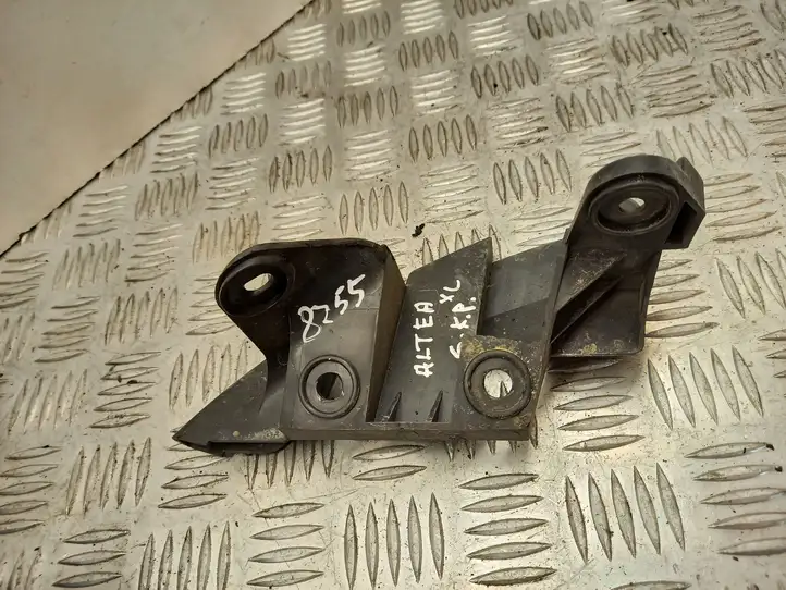 Seat Altea XL (2004 - 2015) 5P0807347 Кронштейн заднего бампера — фото 1