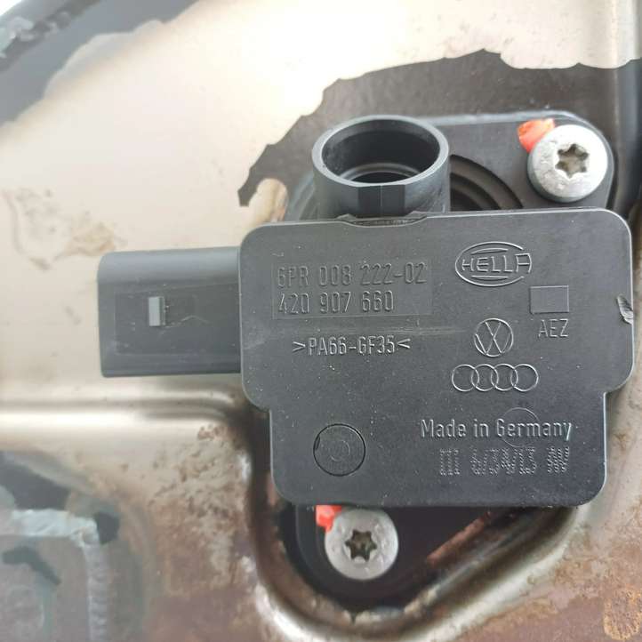 Audi RS 6 (2007 - 2012)  4F0115099A Осадитель топлива (сепаратор)