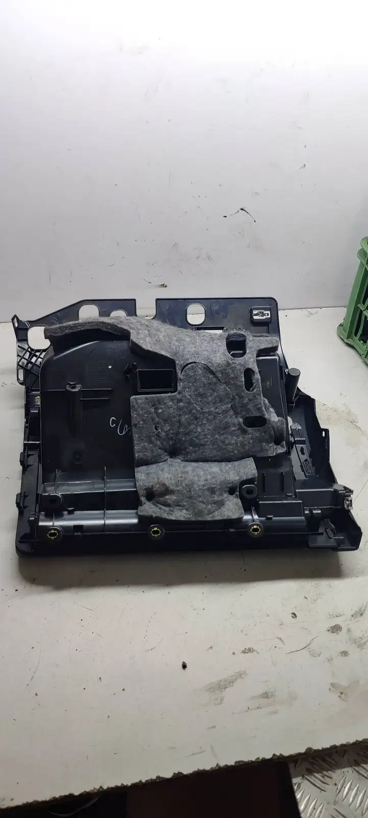 Audi A4 S4 B8 8K (2007 - 2011) 8k1857035 Бардачок в сборе — фото 3