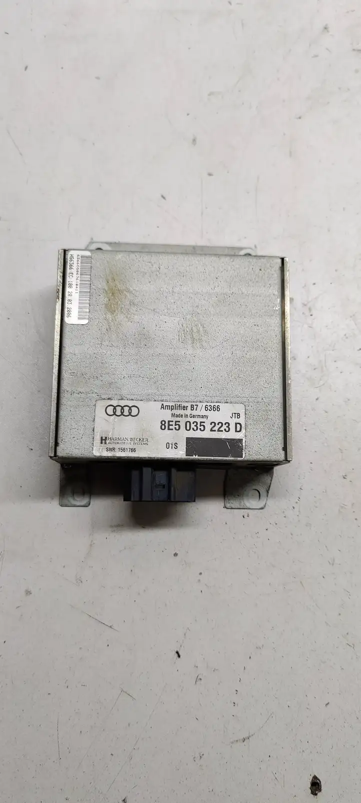 Audi A4 S4 B7 8E 8H (2004 - 2009) 8e5035223d Усилитель звука — фото 1