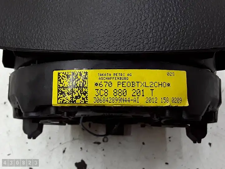 Volkswagen PASSAT B7 (2011 - 2014) 3C8880201T Подушка безопасности руля — фото 2