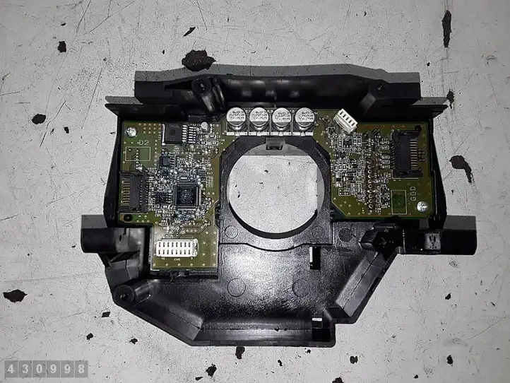 Volvo C30 (2010 - 2013) P30798629 Датчик угла поворота руля — фото 2