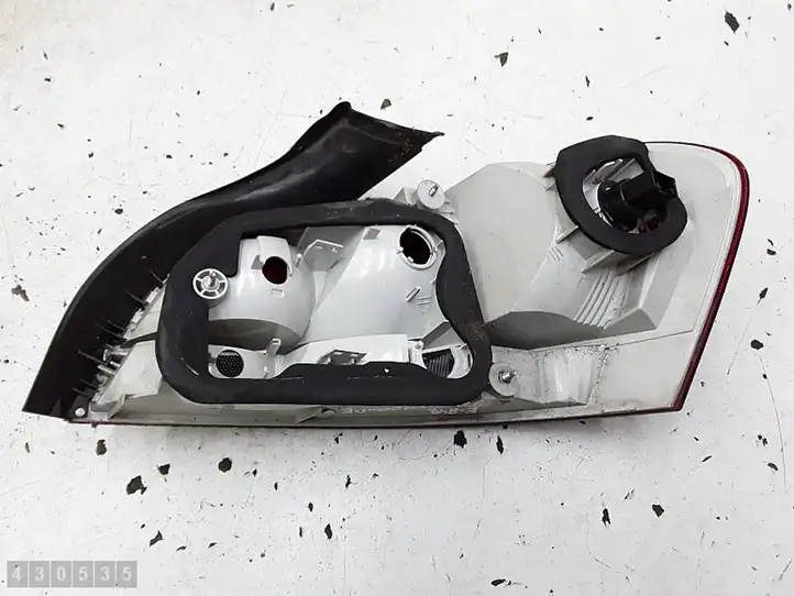 BMW 1 E81 E87 (2004 - 2011) 4869809 Задний фонарь в кузове — фото 6