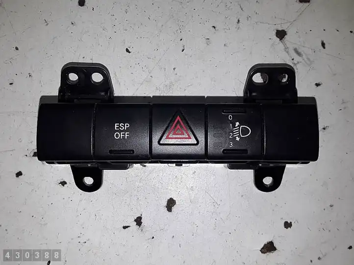 Dodge Caliber (2006 - 2012) 12861862 Включатель аварийных фонарей — фото 1