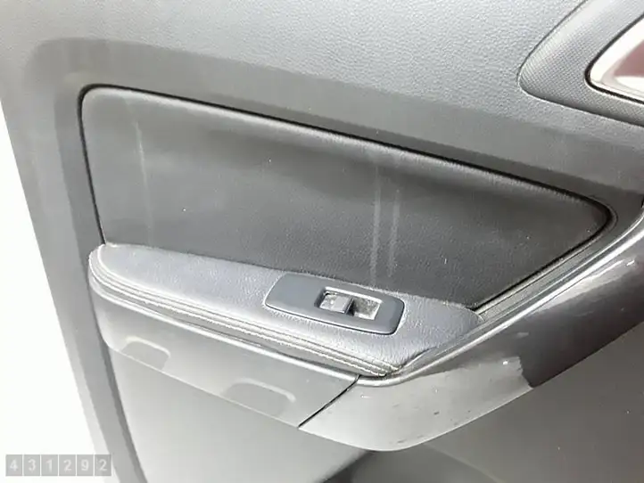 Ford Ranger (2019 - ) AB392627407A Обшивка задней двери — фото 3