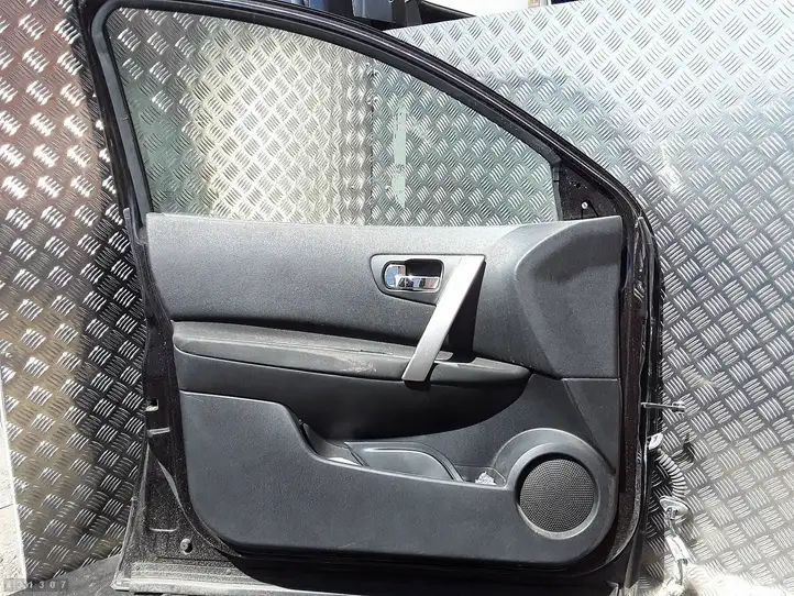 Nissan Qashqai (2010 - 2013) Дверь — фото 2