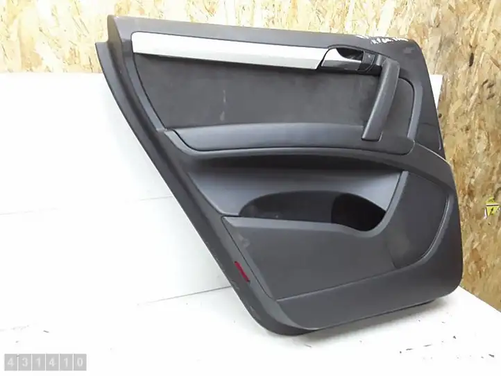 Audi Q7 4L (2009 - 2015) 4L0863981 Обшивка задней двери — фото 2