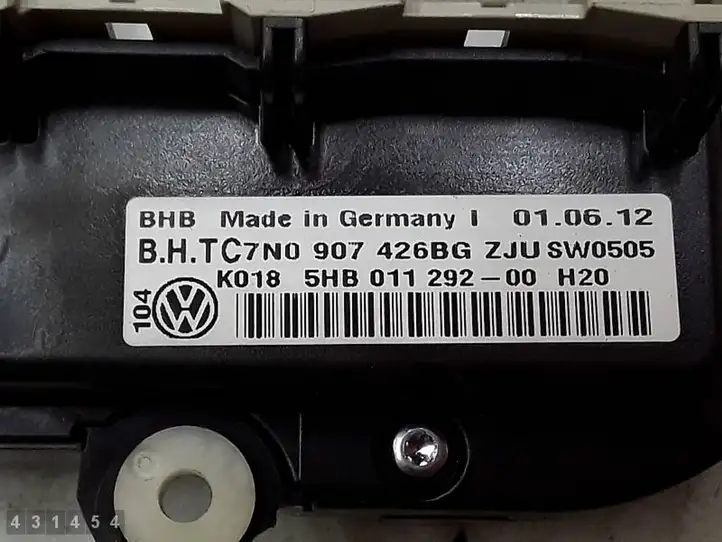 Volkswagen PASSAT B7 (2011 - 2014) 7N0907426BG Блок управления климат-контролем — фото 7
