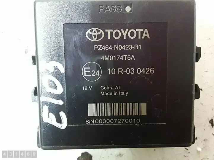 Toyota Hilux (AN10, AN20, AN30) (2011 - 2015) 4M0174T5A Блок управления парктрониками — фото 4