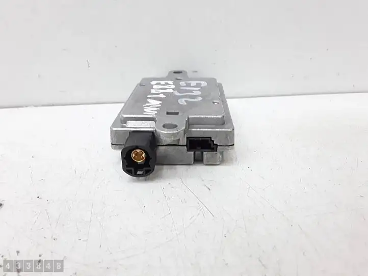Mini Cooper Countryman R60 (2010 - 2016) 920050302 USB модуль — фото 3