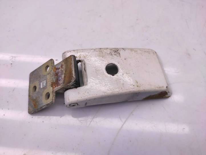 Mercedes-Benz Sprinter W901 W902 W903 W904 (1995 - 2007)  9017400737 Нижняя петля задней двери