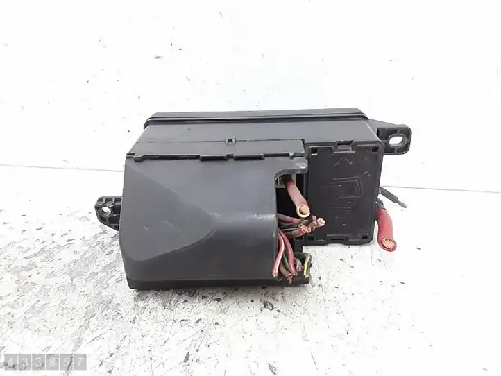 Mini Cooper Countryman R60 (2010 - 2016) 921337202 Блок предохранителей — фото 2