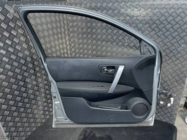 Nissan Qashqai (2006 - 2010) Дверь — фото 1