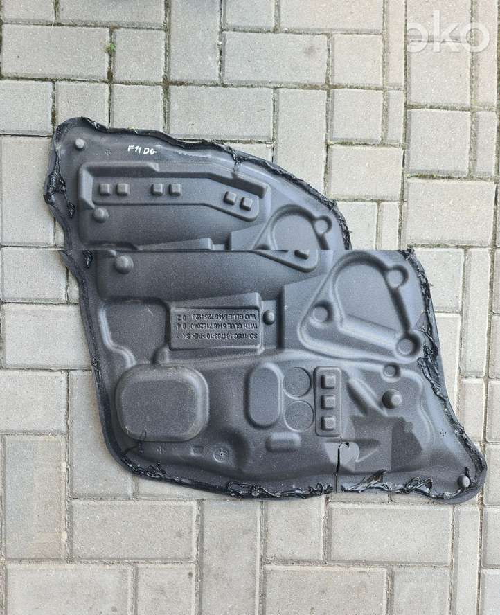 BMW 5 F10 F11 (2009 - 2016)  51487182040 Дефлектор ветра задней двери