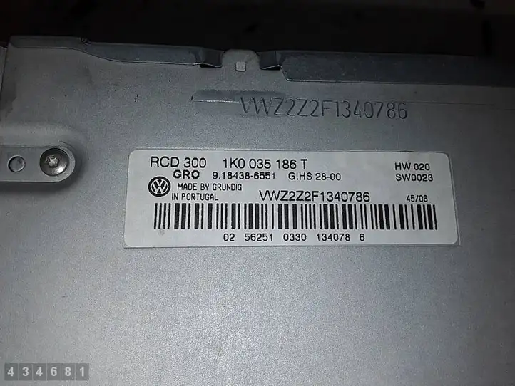 Volkswagen PASSAT B6 (2005 - 2010) 1K0035186T Магнитола / мультимедийная система — фото 5