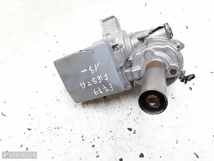 Ford Fiesta (2013 - 2017) 50430650 Насос гидроусилителя руля — фото 8