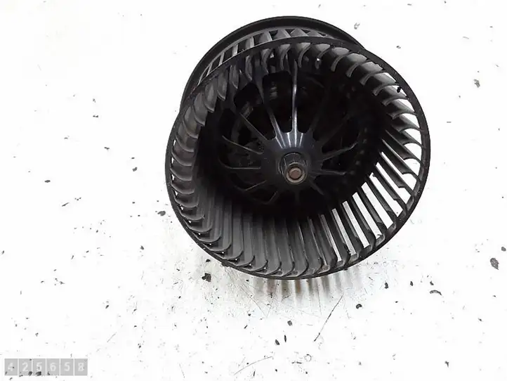 Ford Focus (2005 - 2008) 3M5H18456AD Вентилятор печки — фото 2