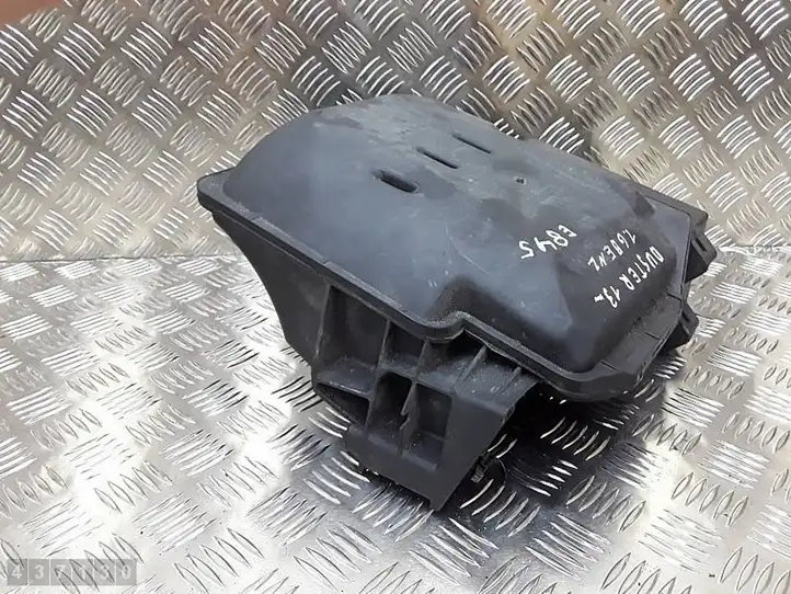 Dacia Duster (2010 - 2017) 8200420871 Корпус воздушного фильтра — фото 4