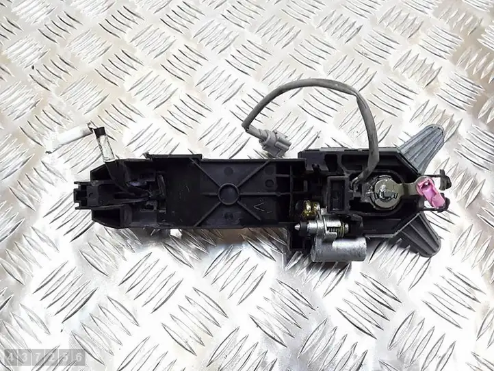 Nissan Micra (2003 - 2007) Наружная ручка двери — фото 3