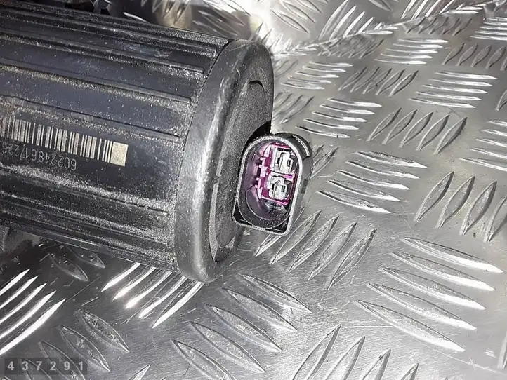 Audi TT Mk1 (2003 - 2006) 022959253 Насос вторичного воздуха — фото 4