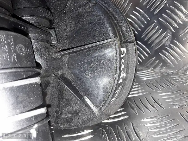 Audi TT Mk1 (2003 - 2006) 022959253 Насос вторичного воздуха — фото 6