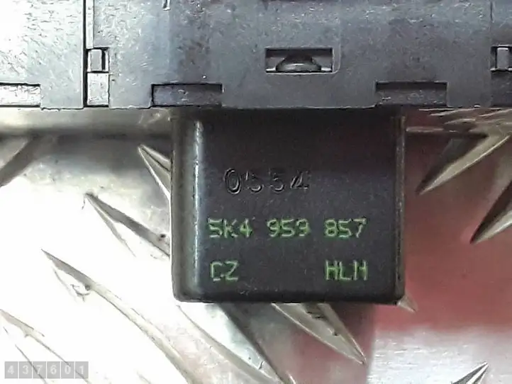 Volkswagen Tiguan (2011 - 2016) 5K4959857 Блок кнопок стеклоподъемников — фото 6