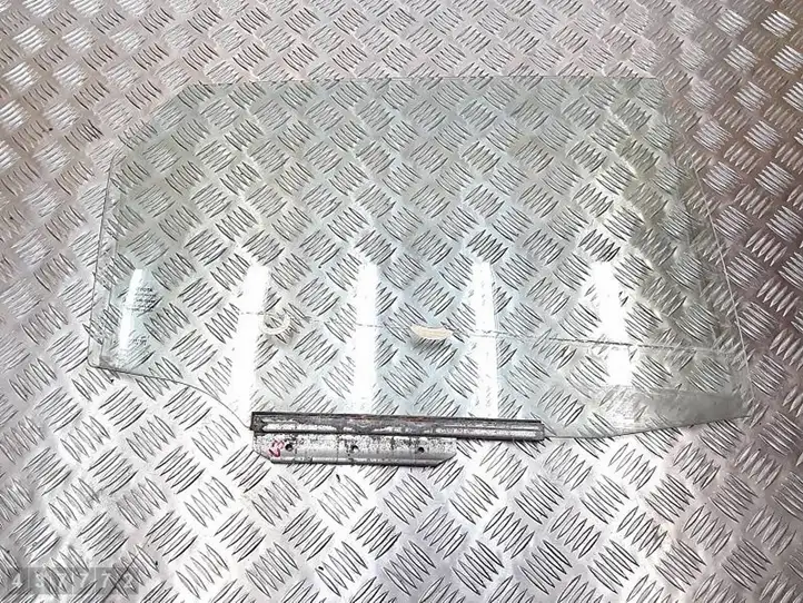 Toyota Auris E180 (2012 - 2018) E643R00048 Стекло задней двери — фото 1