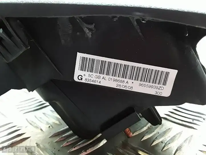 Peugeot 308 (2007 - 2013) 96559939ZD Коленная подушка безопасности — фото 5