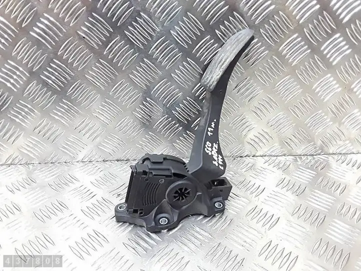 Volvo S60 (2010 - 2013) 31329059 Педаль акселератора — фото 1