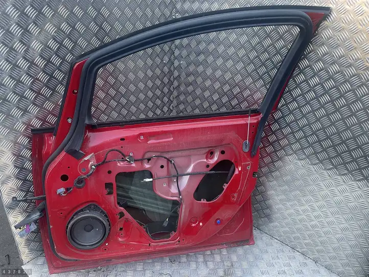 Opel Astra J (2012 - 2015) Дверь — фото 2