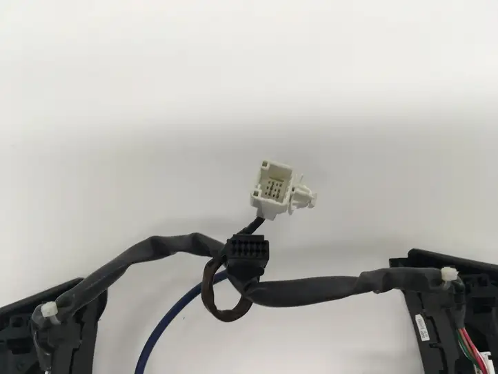 Toyota RAV 4 (XA40) (2012 - 2018) 75E566 Кнопки на рулевом колесе — фото 3