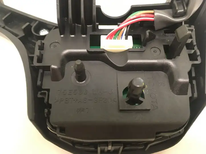 Toyota RAV 4 (XA40) (2012 - 2018) 75E566 Кнопки на рулевом колесе — фото 4