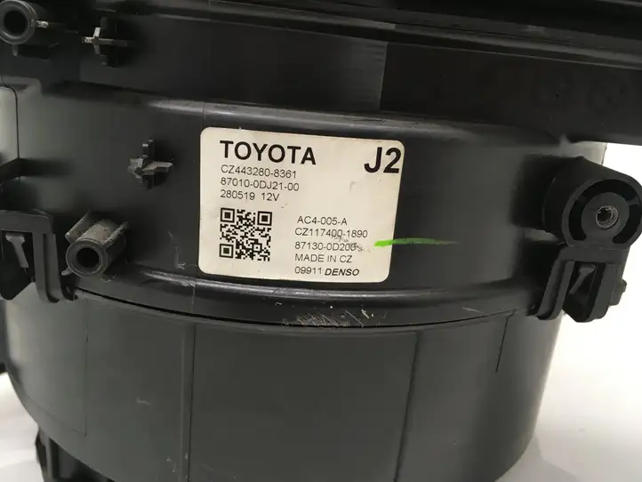 Toyota Yaris (2014 - 2019) 871300D200 Комплект системы вентиляции салона — фото 7