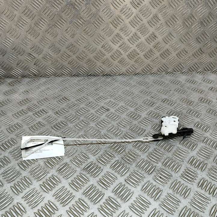 Lexus GS250 300 350 300h 450h (2011 - 2015)  7703030150 Электрический замок крышки бака