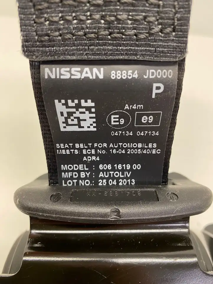 Nissan Qashqai (2010 - 2013) 88854JD000 Центральный ремень безопасности — фото 4