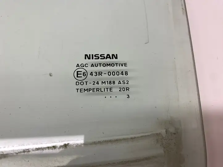 Nissan Qashqai (2010 - 2013) 43R00048 Стекло задней двери — фото 4