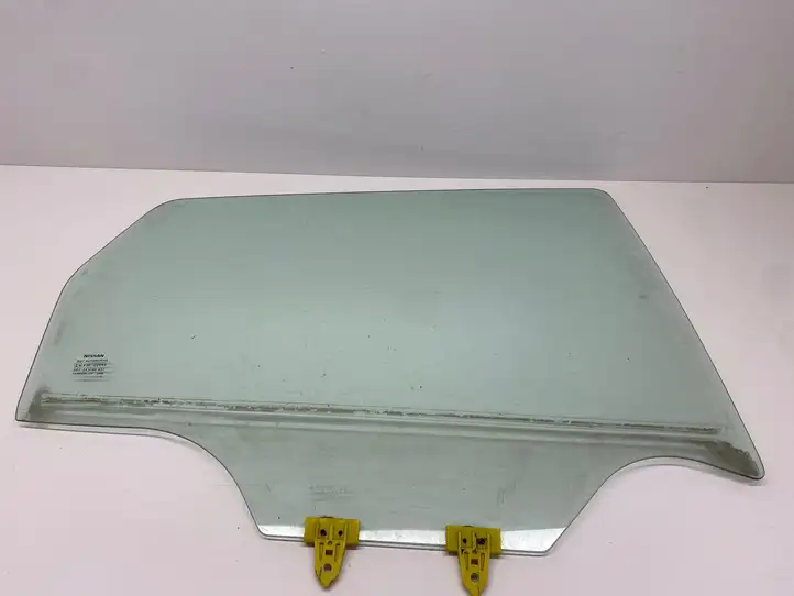Nissan Qashqai (2010 - 2013) 43R00048 Стекло задней двери — фото 1