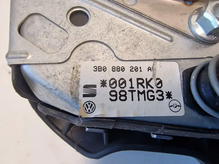 Volkswagen PASSAT B5.5 (2001 - 2005) 3B0880201AN Подушка безопасности руля — фото 3