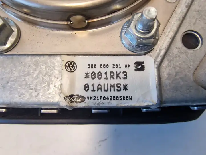 Volkswagen Sharan (2003 - 2010) 3B0880201AN Подушка безопасности руля — фото 3