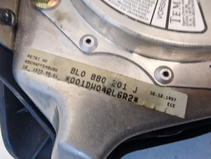 Audi A3/S3 8L (1996 - 2000) 8L0880201J Подушка безопасности руля — фото 3