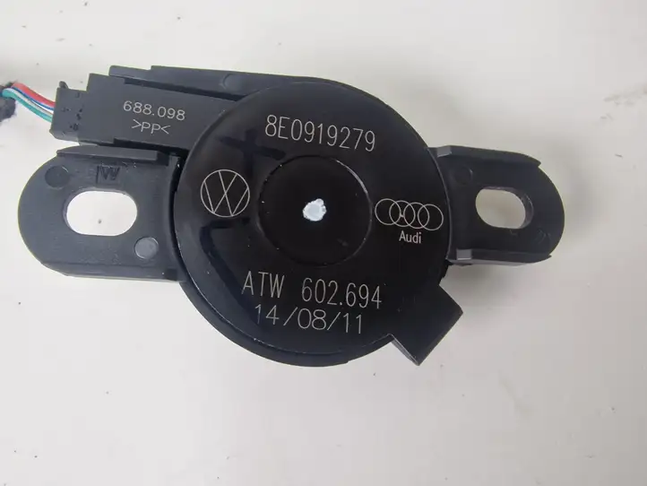 Audi A6 C7 (2011 - 2014) 8E0919279 Динамик парктроника (PDC) — фото 3