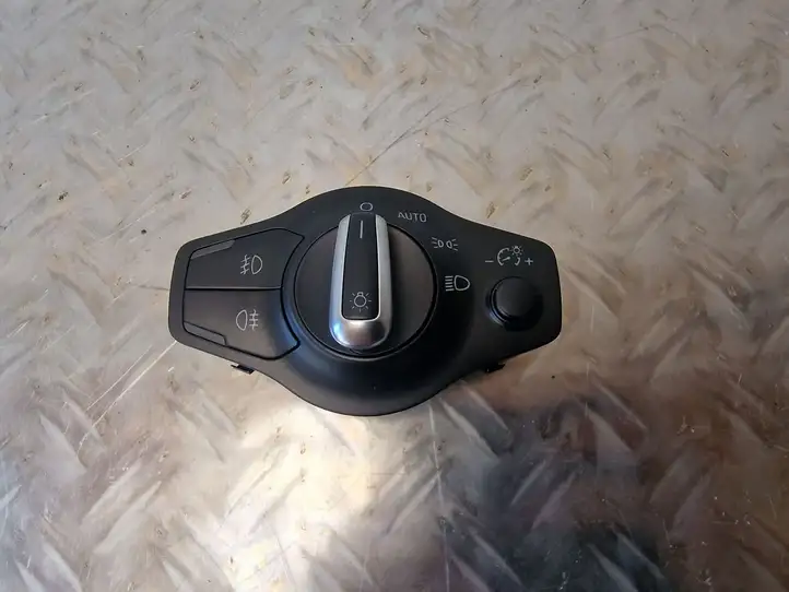 Audi A4 S4 B8 8K (2007 - 2011) 8K0941531AA Включатель фонарей — фото 1