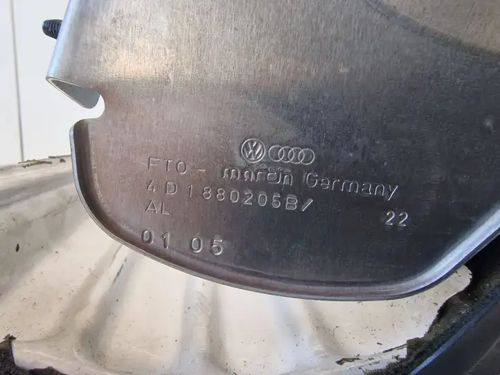 Audi A8 S8 D2 4D (1999 - 2002) 4D1880205B Прочие детали салона — фото 2
