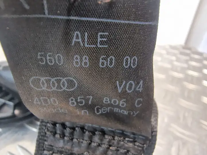 Audi A8 S8 D2 4D (1999 - 2002) 4D0857806C Задний ремень безопасности — фото 3