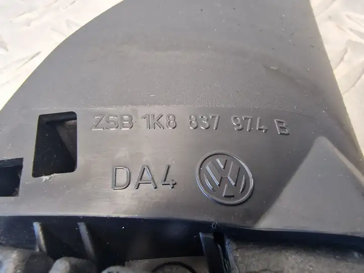 Volkswagen Scirocco (2008 - 2014) 1K8837974B Прочая отделка передней двери — фото 2