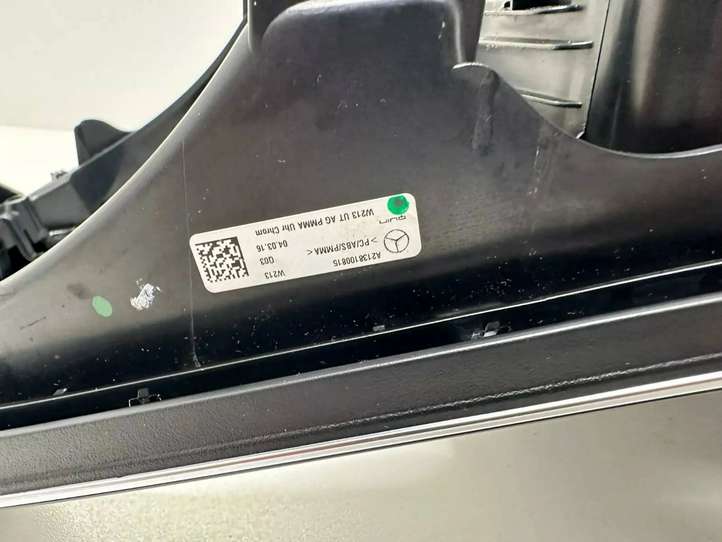 Mercedes-Benz E W213 (2016 - )  A2136806500 Рамка рычага переключения передач