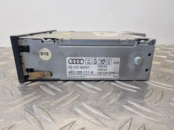 Audi A6 S6 C6 4F (2004 - 2008) 4E0035110A CD/DVD чейнджер — фото 4